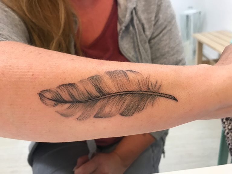 Muss ich mein Tattoo nachstechen lassen? Zum Buntspecht Tattooblog